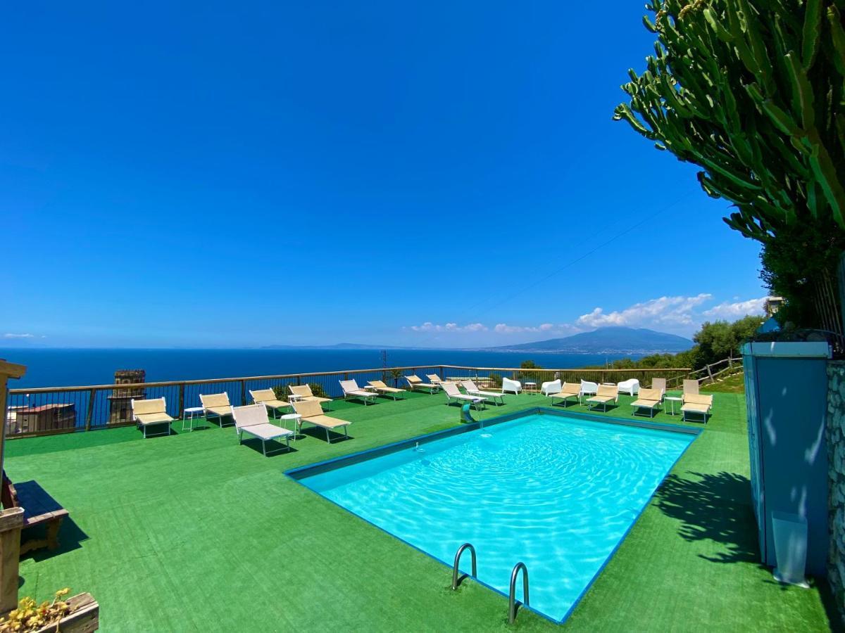 Corte Degli Ulivi Resort Vico Equense Bagian luar foto
